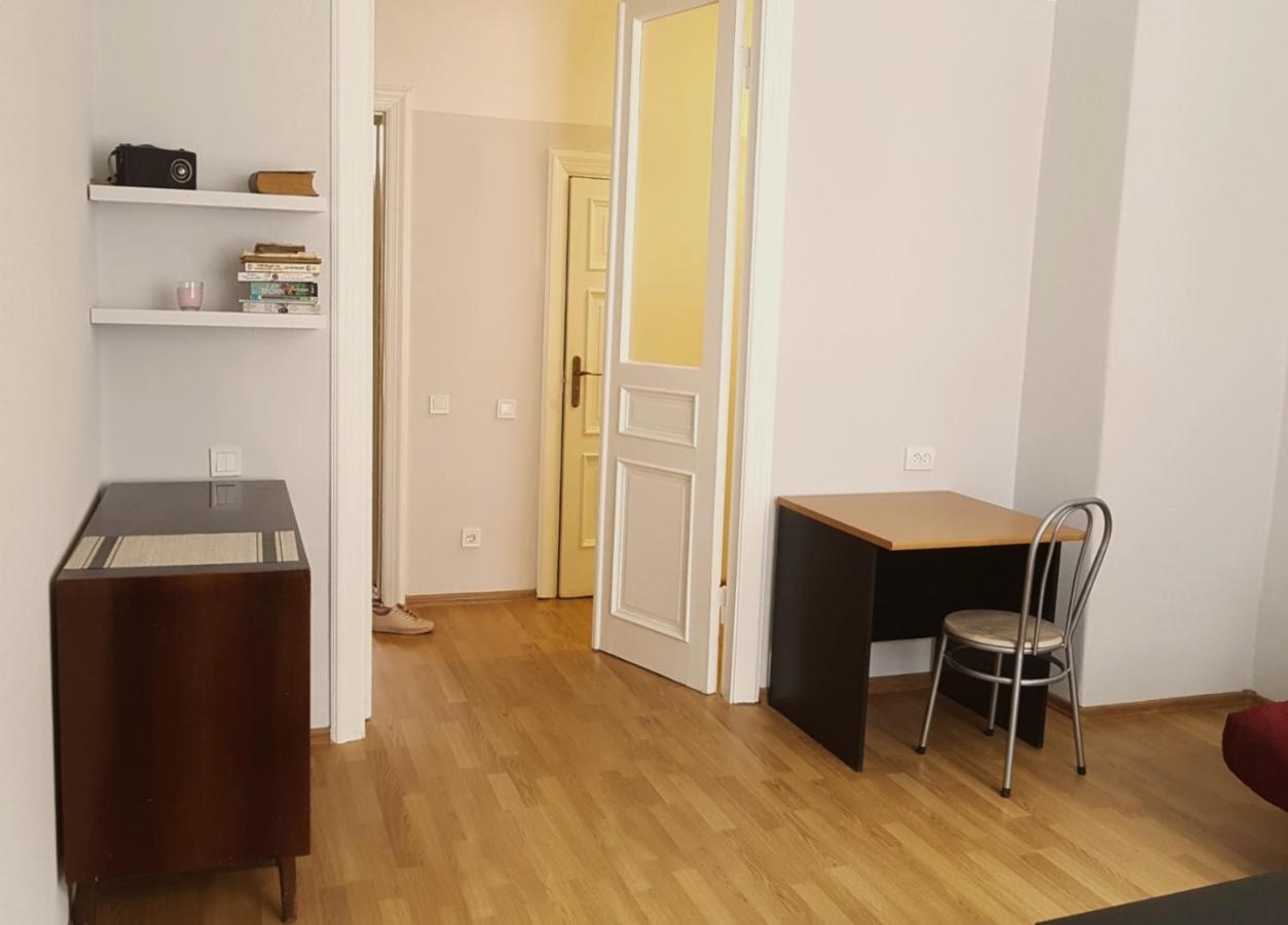 Midsummer House, Cozy And Comfortable Apartments In Riga Luaran gambar